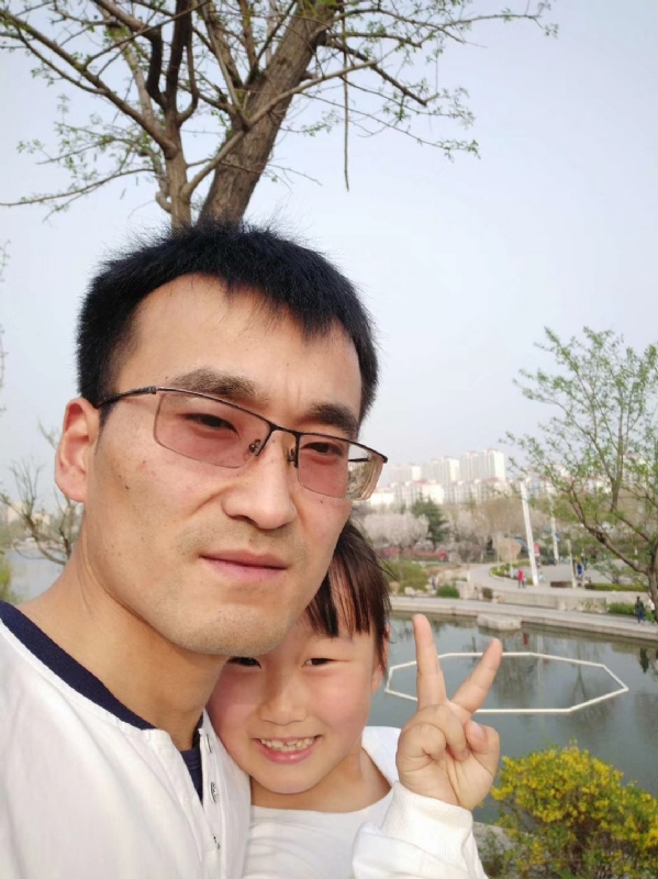简单的幸福的第一张照片--淄博交友中心